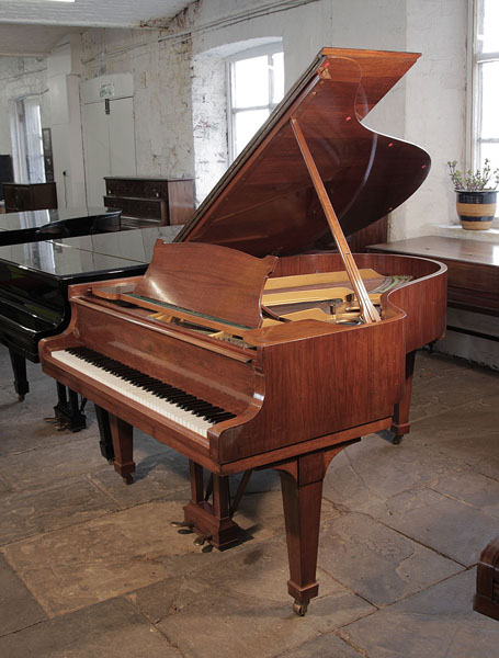 A 1959, Steinway Model O Grand Piano For Sale with a Book-Matched, Walnut Case and Spade Legs