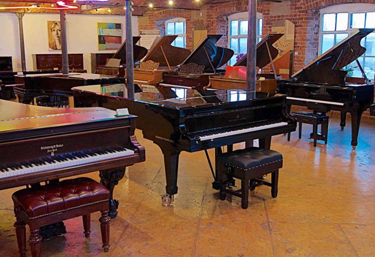 The Ultimate UK Piano Buying Guide 2026
